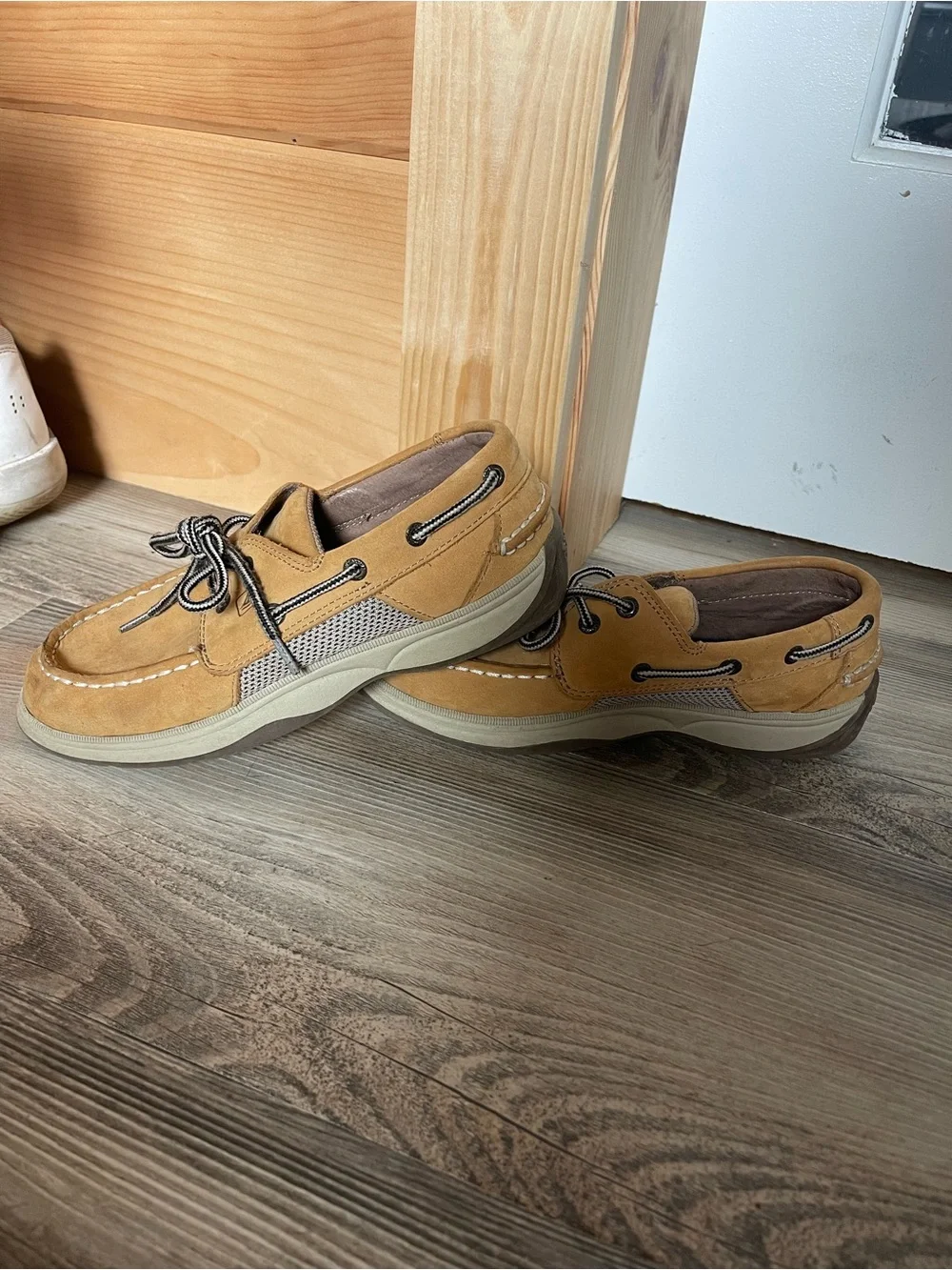 Sperry Kids Tan Boat Shoes with Brown Laces